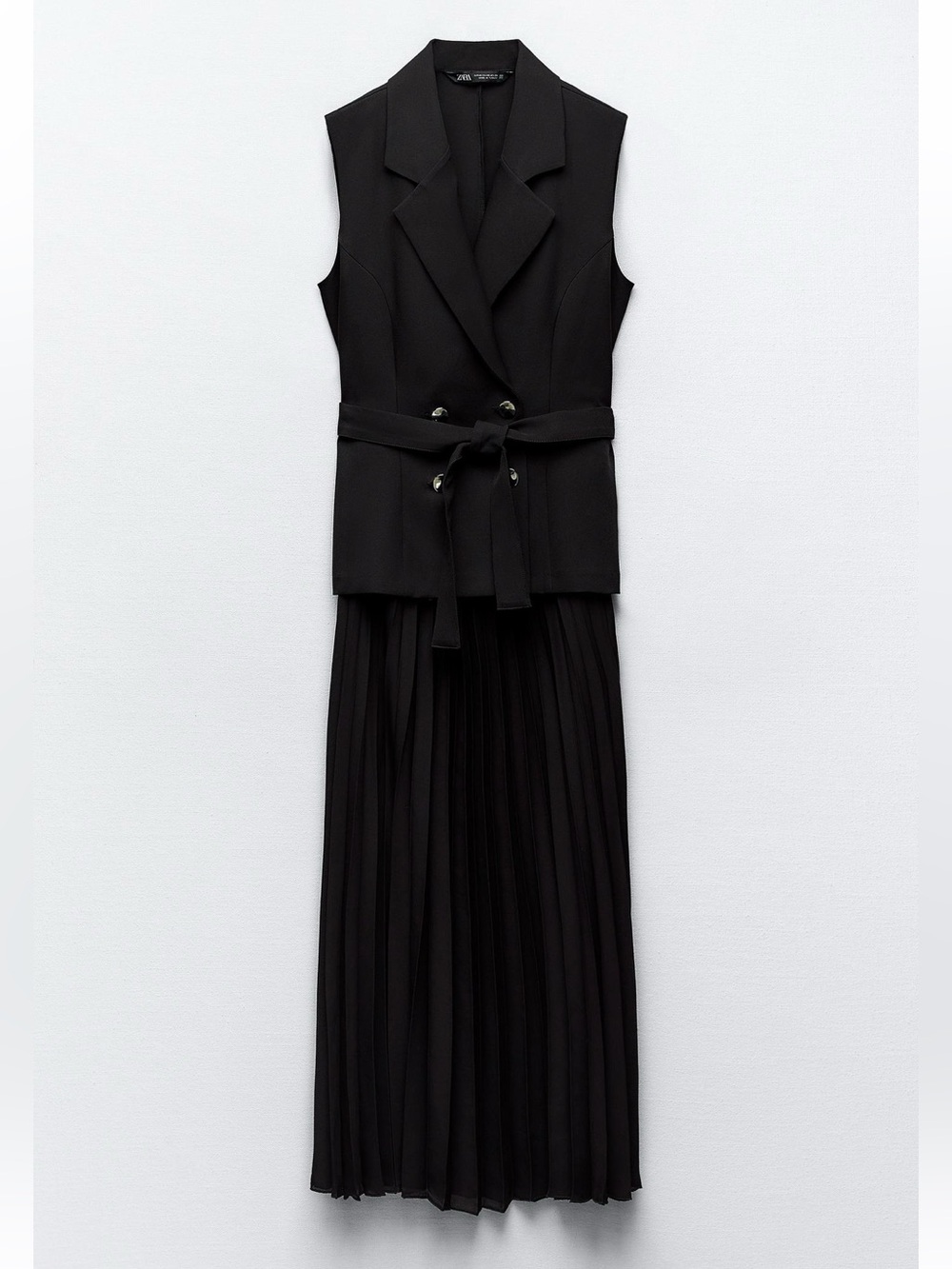 Sleeveless Black Pleated Midi Dress with Belted Waist